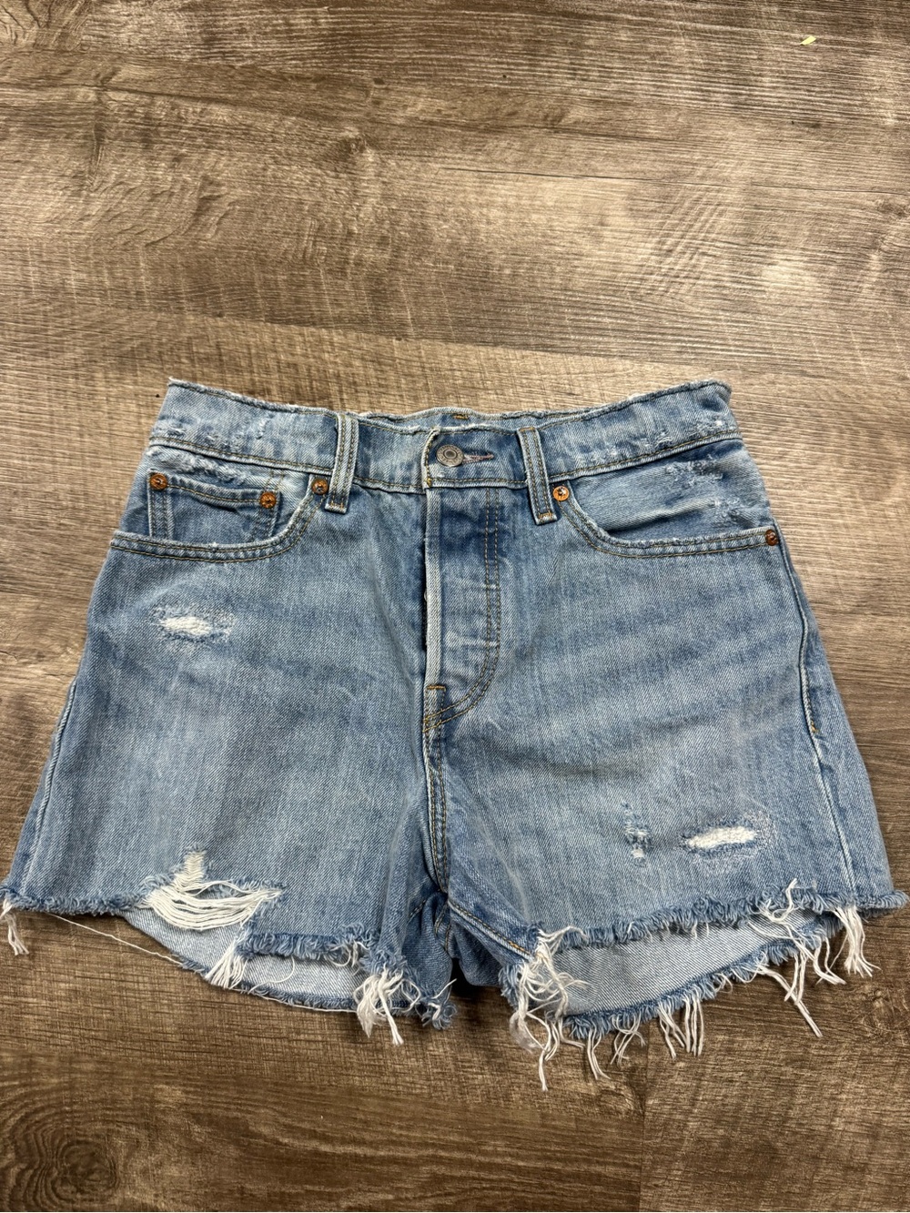 Levi’s Wedgie Short Jean Shorts Size 27